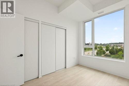 4878 Powers Common Unit# 320, Burlington, ON 