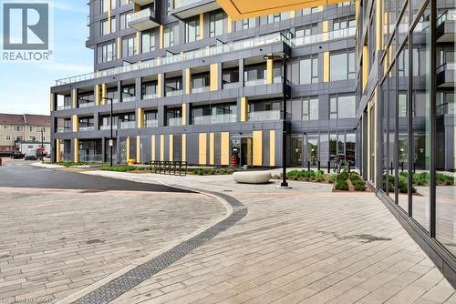 4878 Powers Common Unit# 320, Burlington, ON 