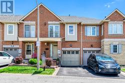 3 SPRINGSIDE WAY  Toronto, ON M3M 3H5