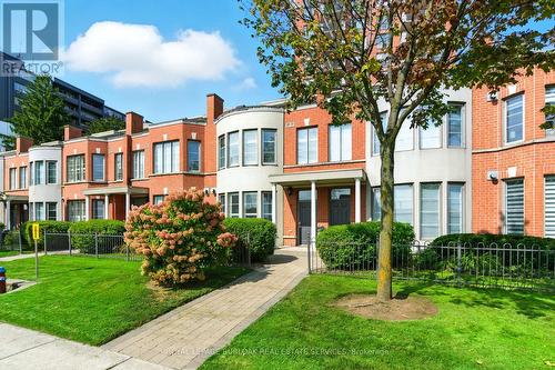 7 - 442 MAPLE AVENUE  Burlington, ON L7S 2L7