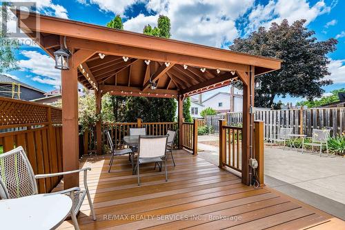 5 Wikander Way, Brampton, ON 