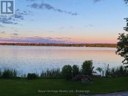 56 PINE POINT LANE  Scugog, ON L9L 1B4