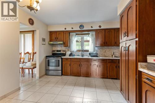 3325 Baseline Road, Windsor, ON 