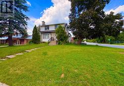1085 RICHARD AVENUE  Ottawa, ON K1H 8C3