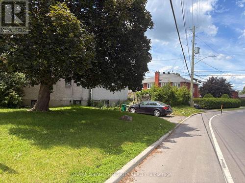 1085 Richard Avenue, Ottawa, ON 