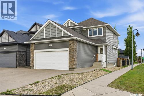 302 Dickson Crescent, Saskatoon, SK 