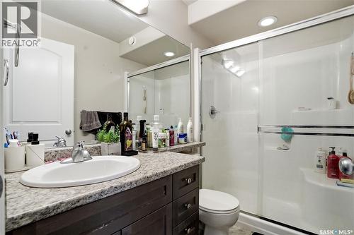 302 Dickson Crescent, Saskatoon, SK 