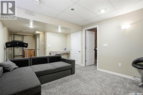 302 Dickson Crescent, Saskatoon, SK 