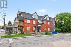 351 FRIEL STREET  Ottawa, ON K1N 7W7