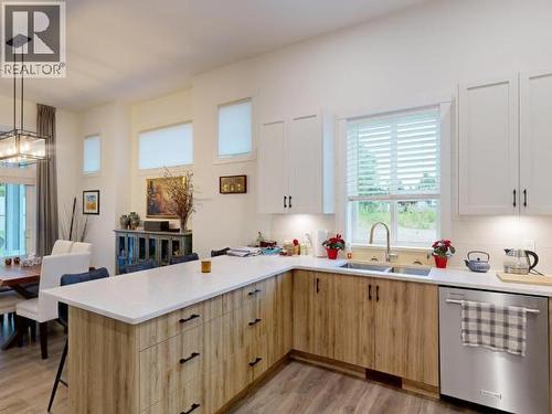 4048 Saturna Ave, Powell River, BC 