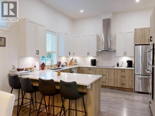 4048 Saturna Ave, Powell River, BC 