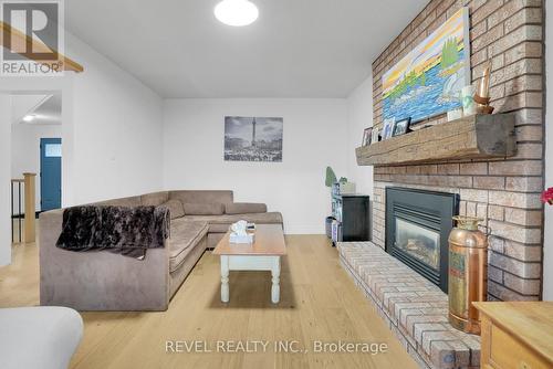 53 Oakridge Drive, Barrie, ON 