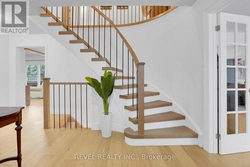 53 Oakridge Drive, Barrie, ON 