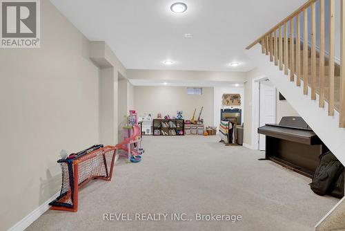 53 Oakridge Drive, Barrie, ON 