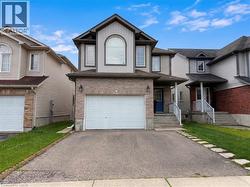 304 LEMON GRASS Crescent Unit# B Kitchener, ON N2N 3R5
