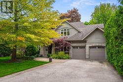 370 CHRISTINA DRIVE  Oakville (Sw Southwest), ON L6K 1H6