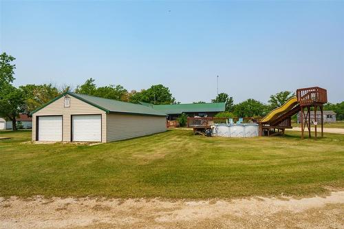 25 Oak Avenue, Oak Point, MB 