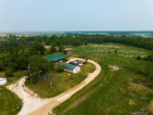 25 Oak Avenue, Oak Point, MB 