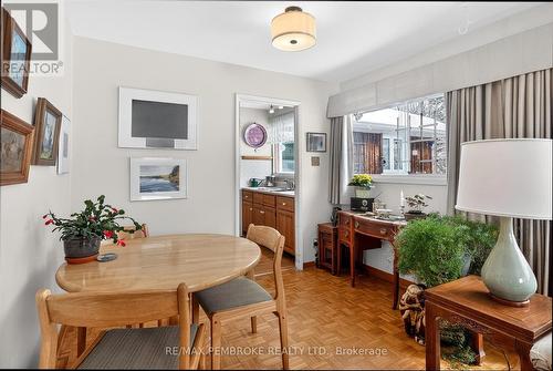 98 Glendale Avenue, Deep River, ON 