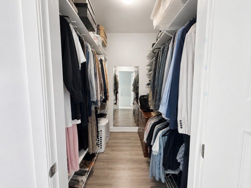 Closet - 404-3163 Boul. De La Gare, Vaudreuil-Dorion, QC 