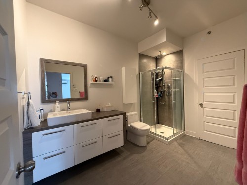 Bathroom - 404-3163 Boul. De La Gare, Vaudreuil-Dorion, QC 