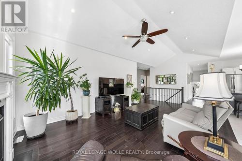 Vaulted Ceiling and tons of space. - 43 Allegra Drive, Wasaga Beach, ON 