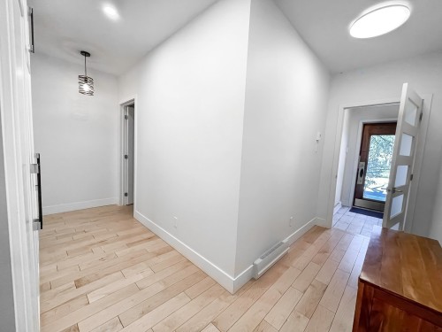 Mud Room - 3612 Av. Laval, Montréal (Le Plateau-Mont-Royal), QC 