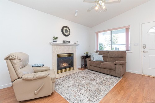 7 Eagle Lane, View Royal, BC 