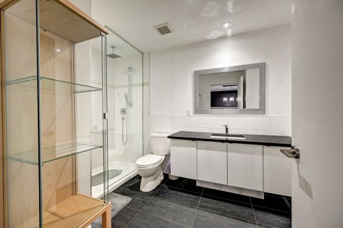 Salle de bains - 607-4923 Rue Jean-Talon O., Montréal (Côte-Des-Neiges/Notre-Dame-De-Grâce), QC 