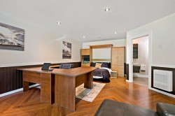 Bureau - 