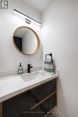 51 Haskell Crescent, Aurora, ON 