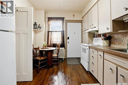 1320 Victoria Avenue, Regina, SK 