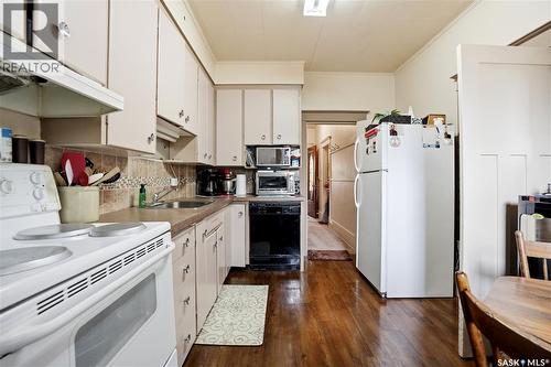 1320 Victoria Avenue, Regina, SK 