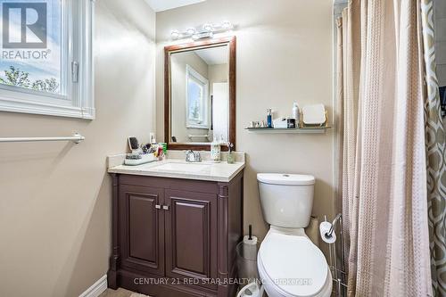 52 Newdale Place, Brampton, ON - Indoor Photo Showing Bathroom
