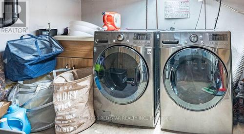 52 Newdale Place, Brampton, ON - Indoor Photo Showing Laundry Room