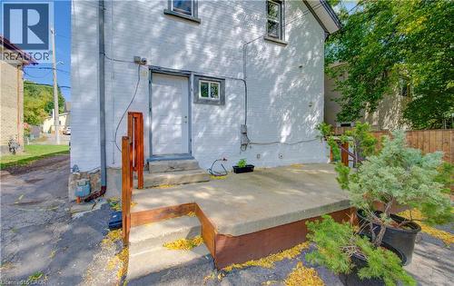 Unit 2: Entry - 233 Lancaster Street E, Kitchener, ON 