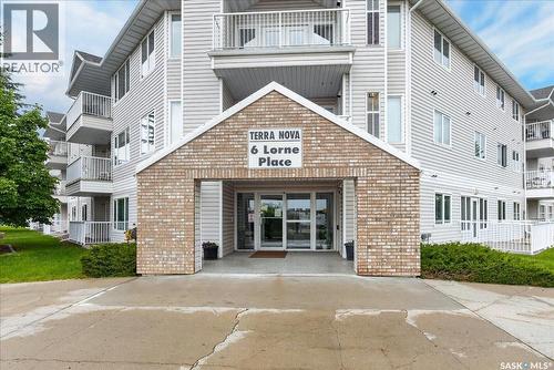 106 6 Lorne Place, Regina, SK 