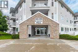 106 6 Lorne PLACE  Regina, SK S4R 8B3