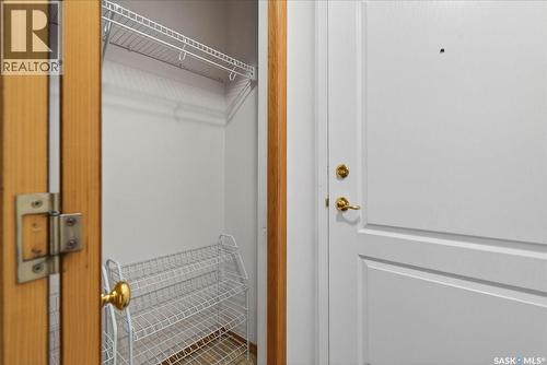 106 6 Lorne Place, Regina, SK 