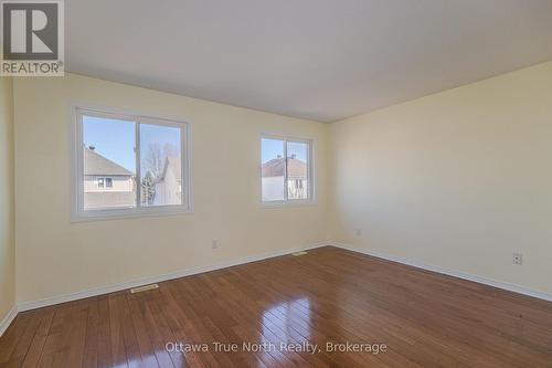 110 Macara Crescent, Ottawa, ON 