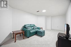 6240 Snowflake Lane Mississauga - 