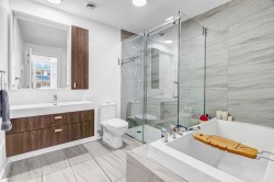 Master Bathroom - 
