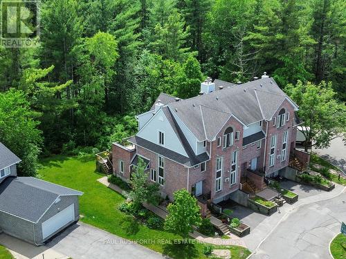 6 - 1 TIMBERVIEW WAY  Ottawa, ON K2H 9M7