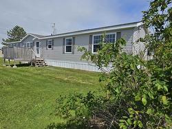 9 Highfield Ave Avenue Lower South River, NS B2G 0E7