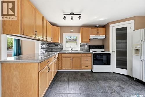 123 3Rd Street W, Lafleche, SK 