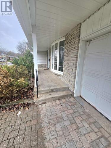 130 Champlain Crescent, Kitchener, ON 