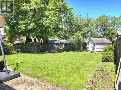 130 Champlain Crescent, Kitchener, ON 