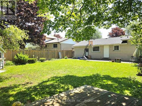 130 Champlain Crescent, Kitchener, ON 