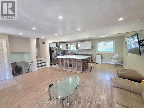 130 Champlain Crescent, Kitchener, ON 