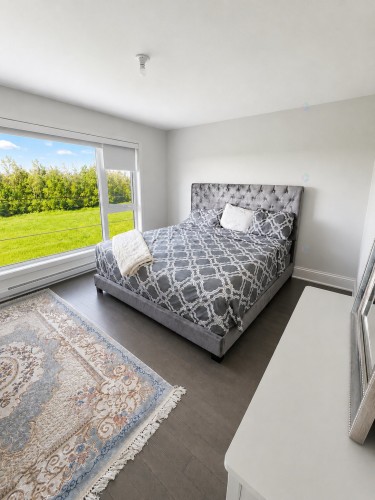 Master Bedroom - 304-9245 Boul. De La Grande-Allée, Mirabel, QC 